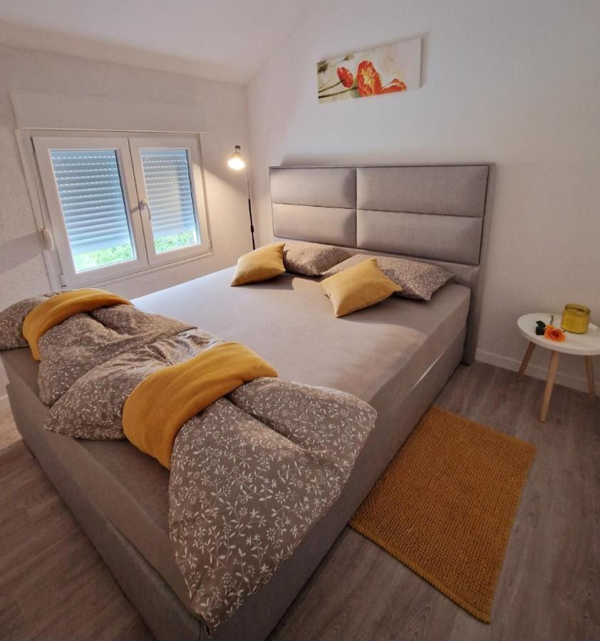 App & Beauty Loza Apartment Замбратия Екстериор снимка